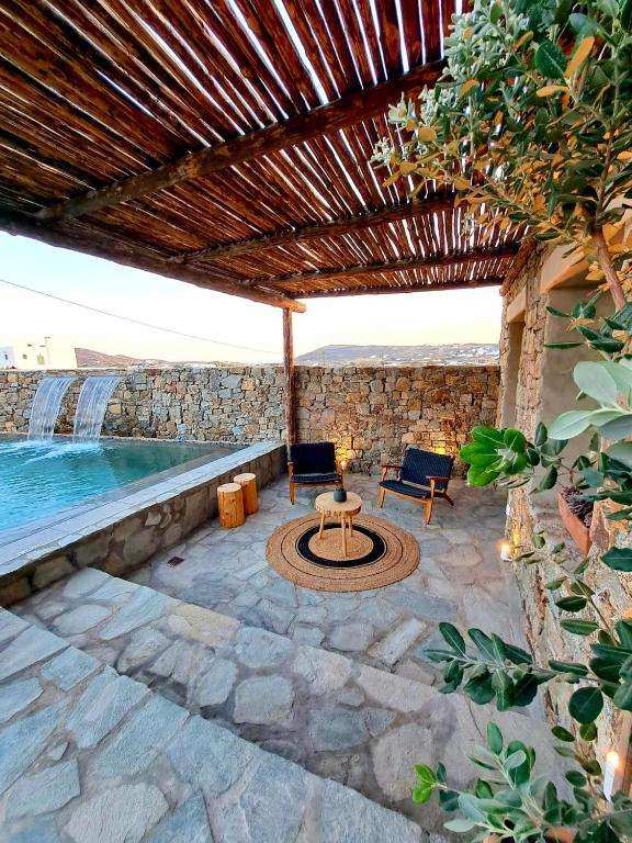 Poolside pergola at Mykonos Dot Art Homes